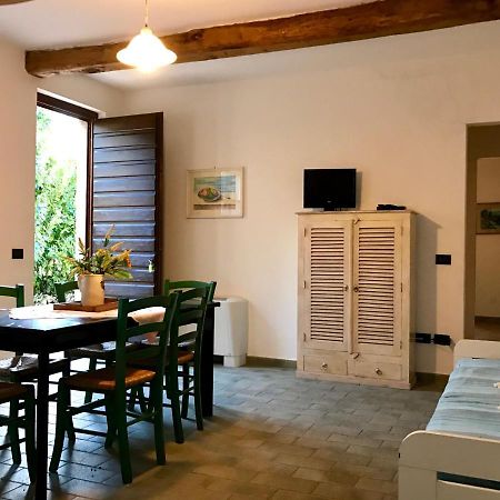 Casale San Giovanni Cura Nuova ภายนอก รูปภาพ