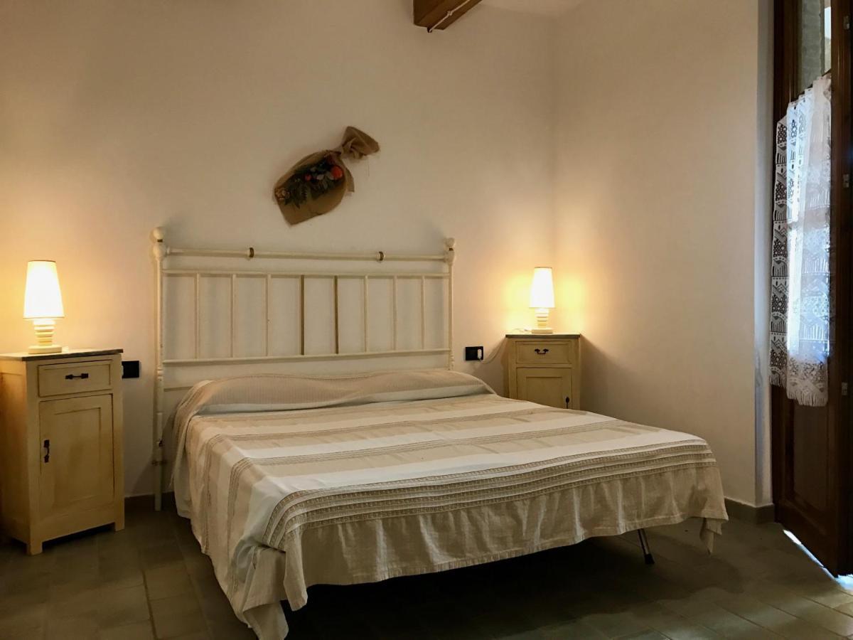 Casale San Giovanni Cura Nuova ภายนอก รูปภาพ