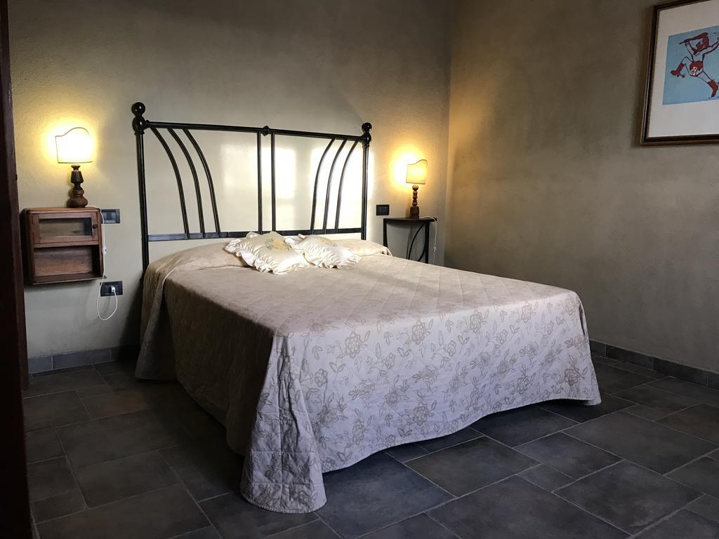 Casale San Giovanni Cura Nuova ภายนอก รูปภาพ