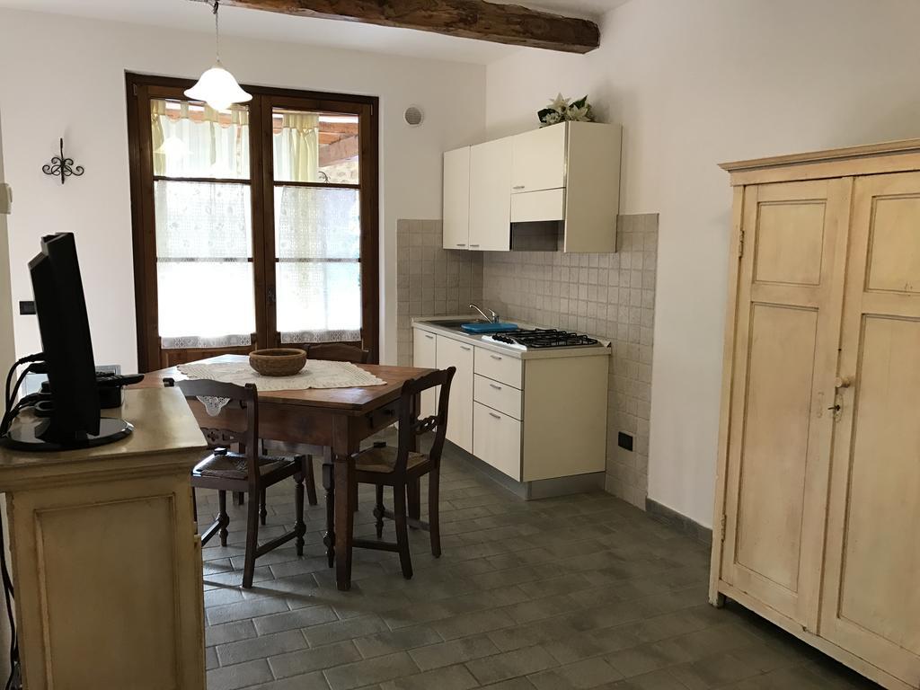 Casale San Giovanni Cura Nuova ภายนอก รูปภาพ