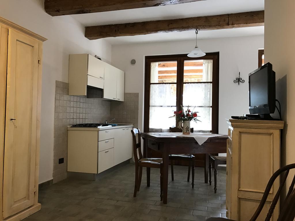 Casale San Giovanni Cura Nuova ภายนอก รูปภาพ