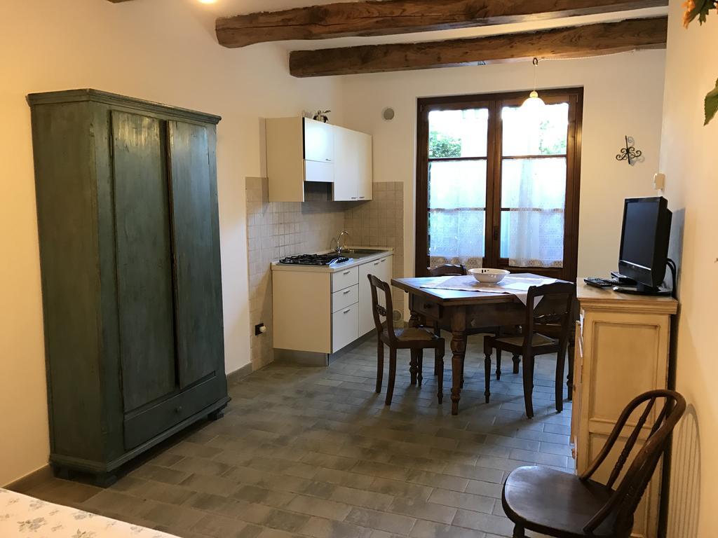 Casale San Giovanni Cura Nuova ภายนอก รูปภาพ