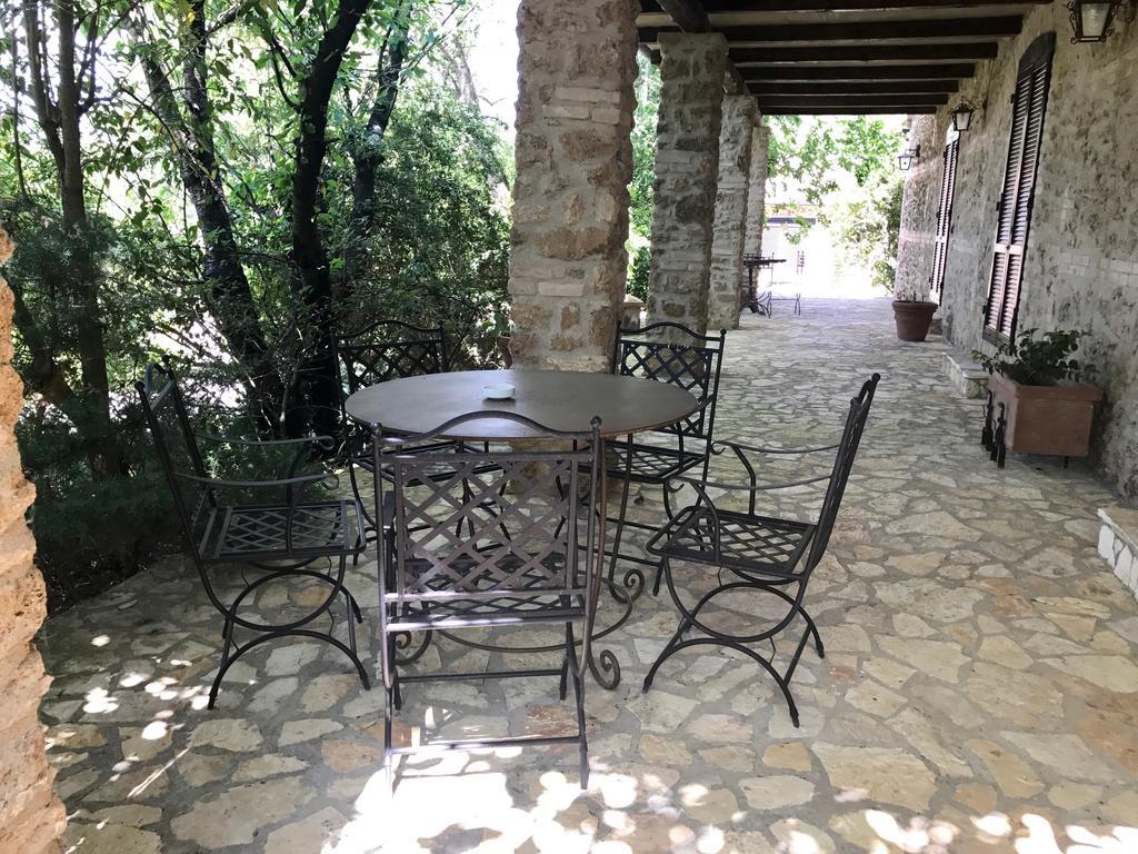 Casale San Giovanni Cura Nuova ภายนอก รูปภาพ
