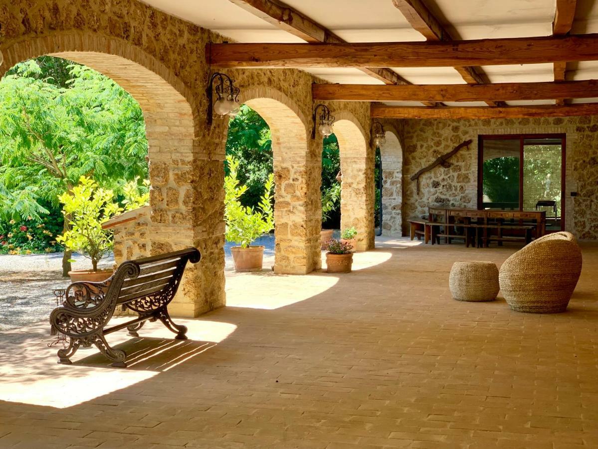 Casale San Giovanni Cura Nuova ภายนอก รูปภาพ